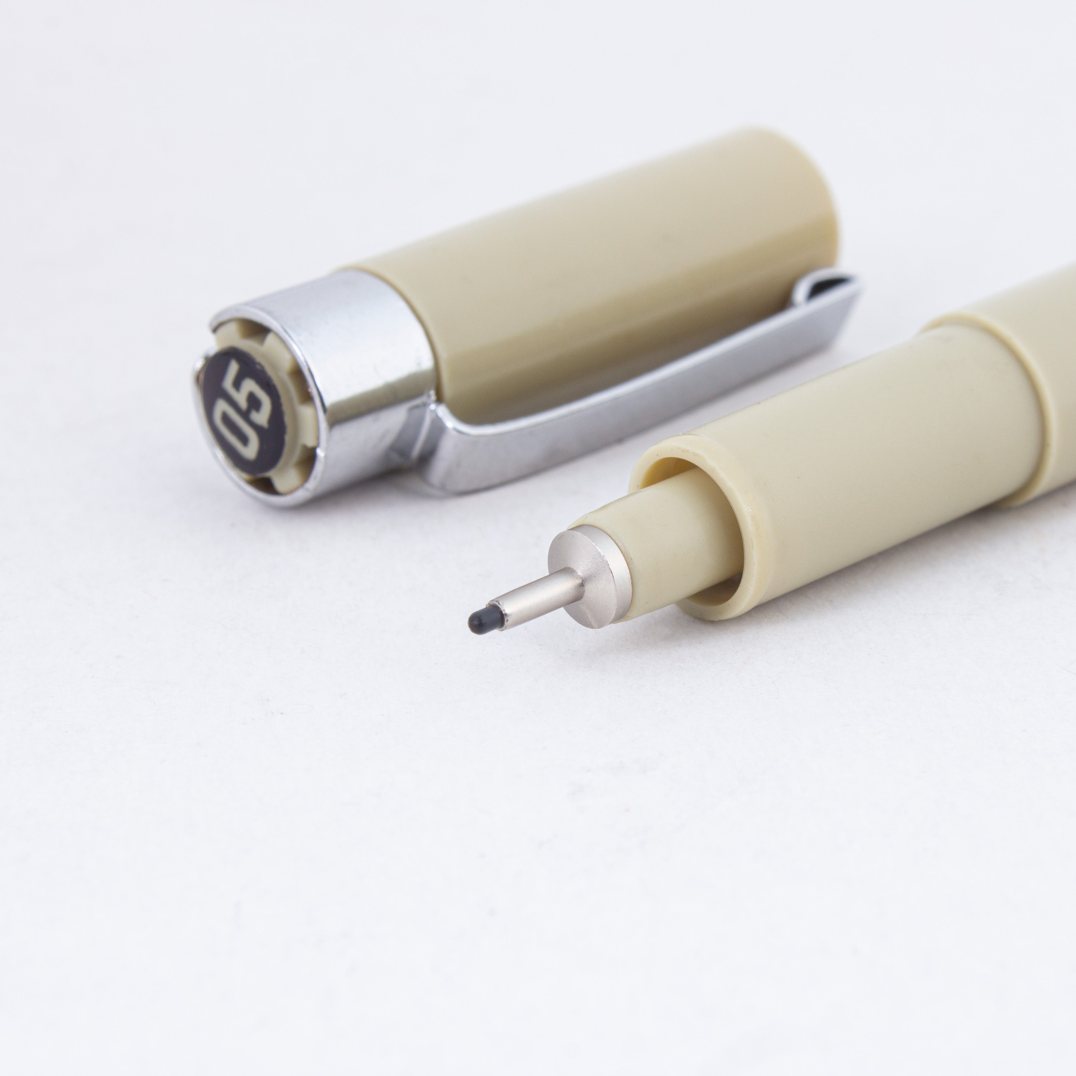 Pigment Fineliner Water Based Black 0.5mm Tip 1pc