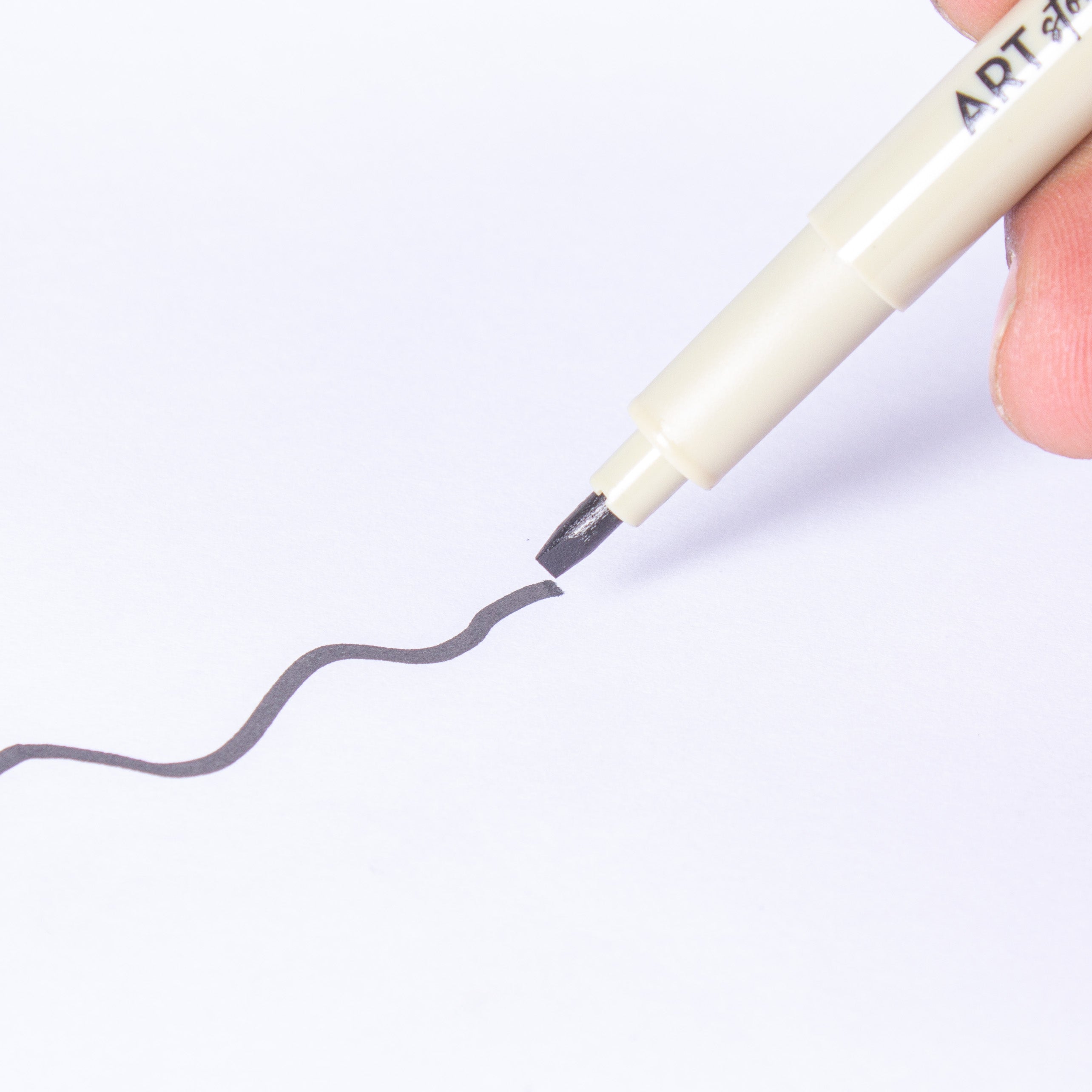 Pigment Fineliner Water Based Black 2mm Tip 1pc