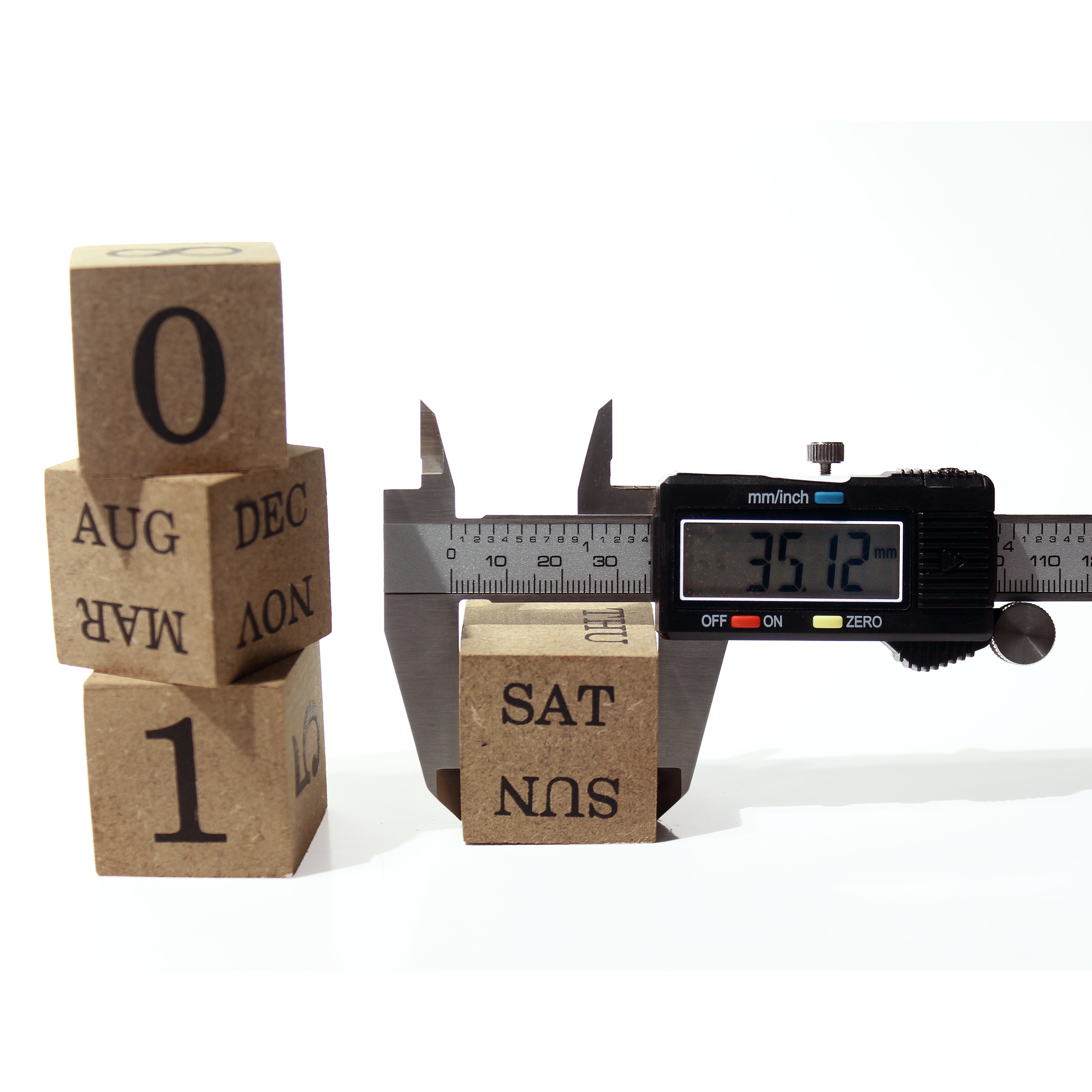 MDF Table Photo Frame with Calendar L7.2 X W7.2inch 1pc