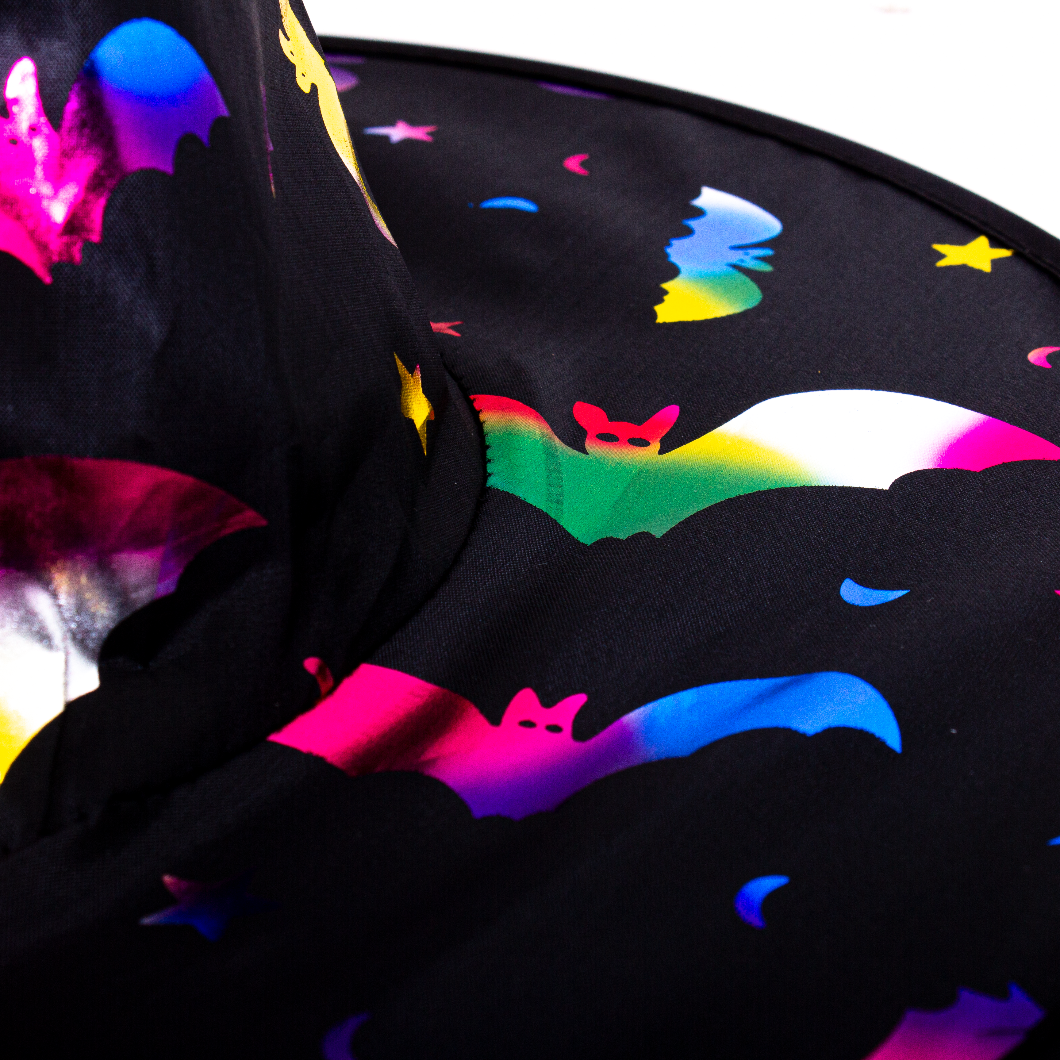 Glow-in-the-dark Witch Hat Sparkly Bats 1pc
