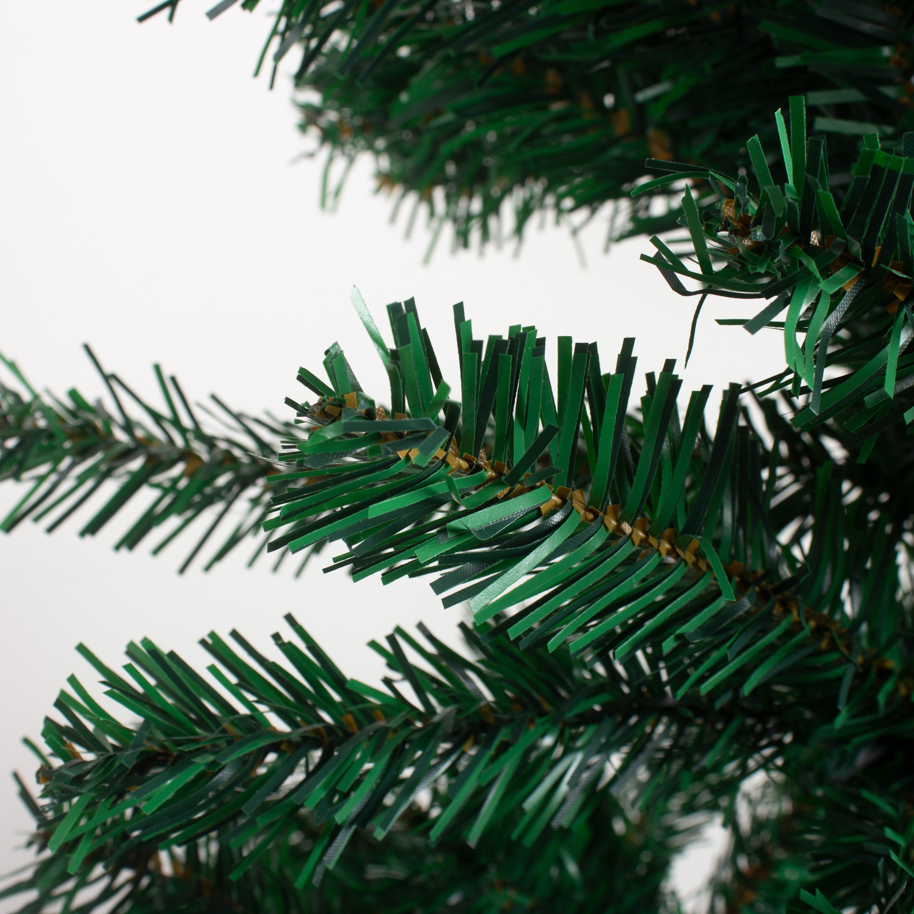 Christmas Festive Tree with Metal Stand 280 Branches 5 Ft (150cm) 1pc