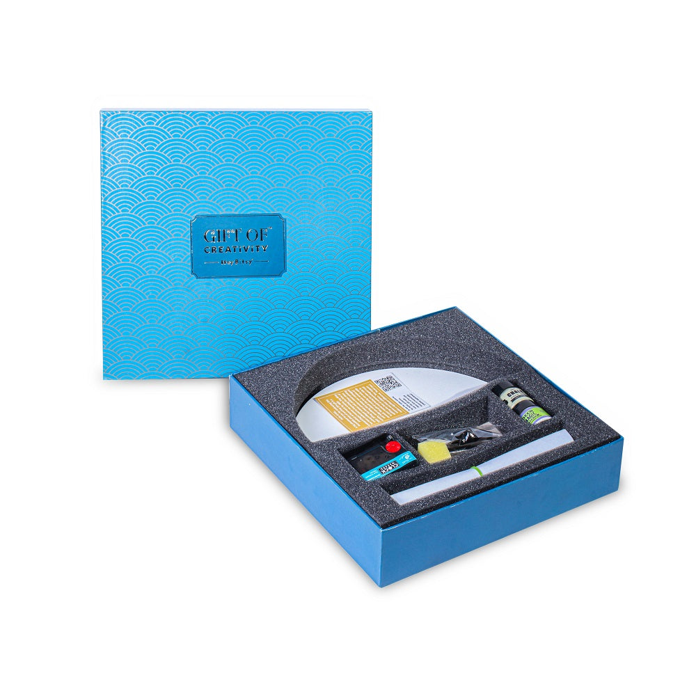 Clock Making Vintage Moments Kit - Gift Of Creativity