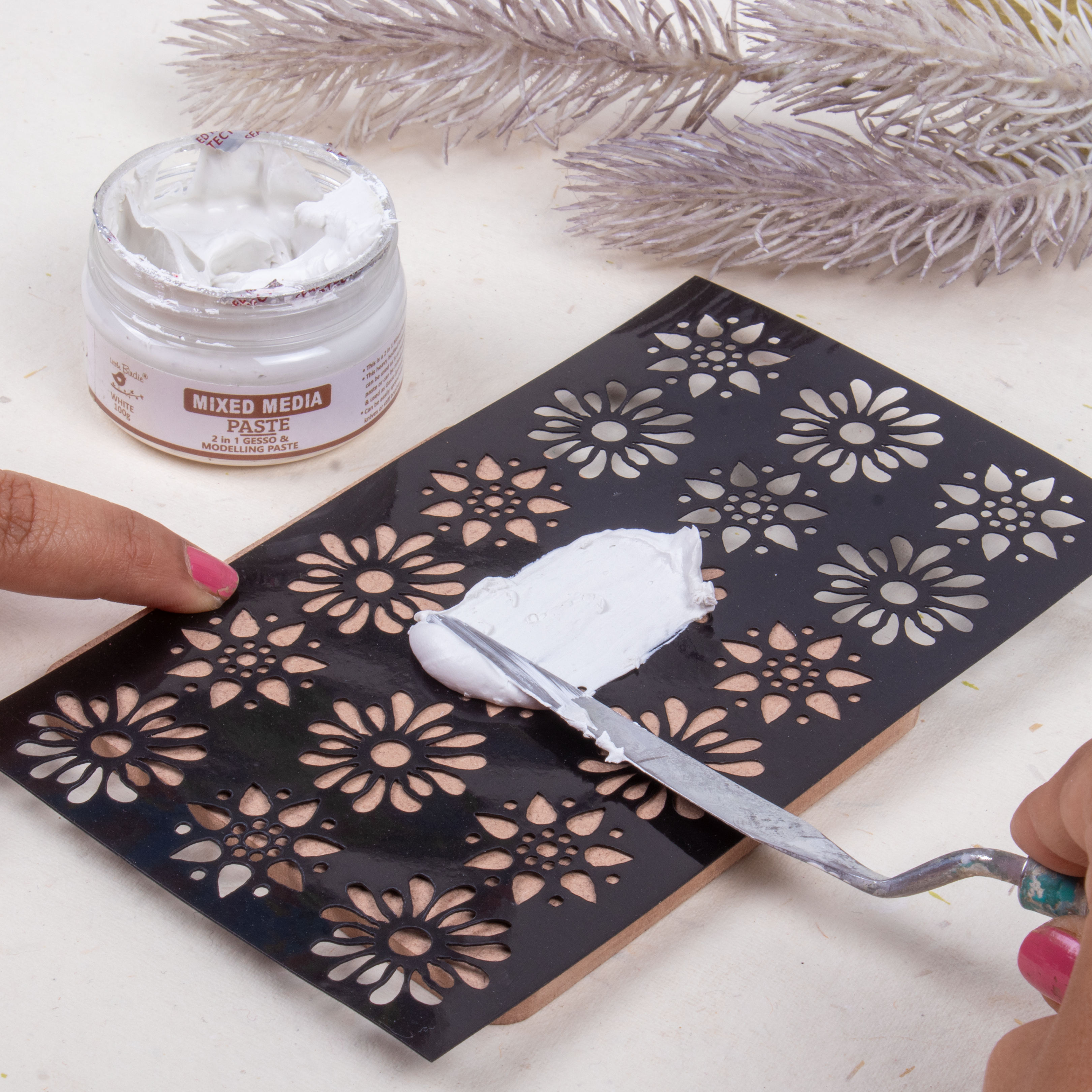 2 In 1 Gesso Modelling Paste White 100Gms Bottle