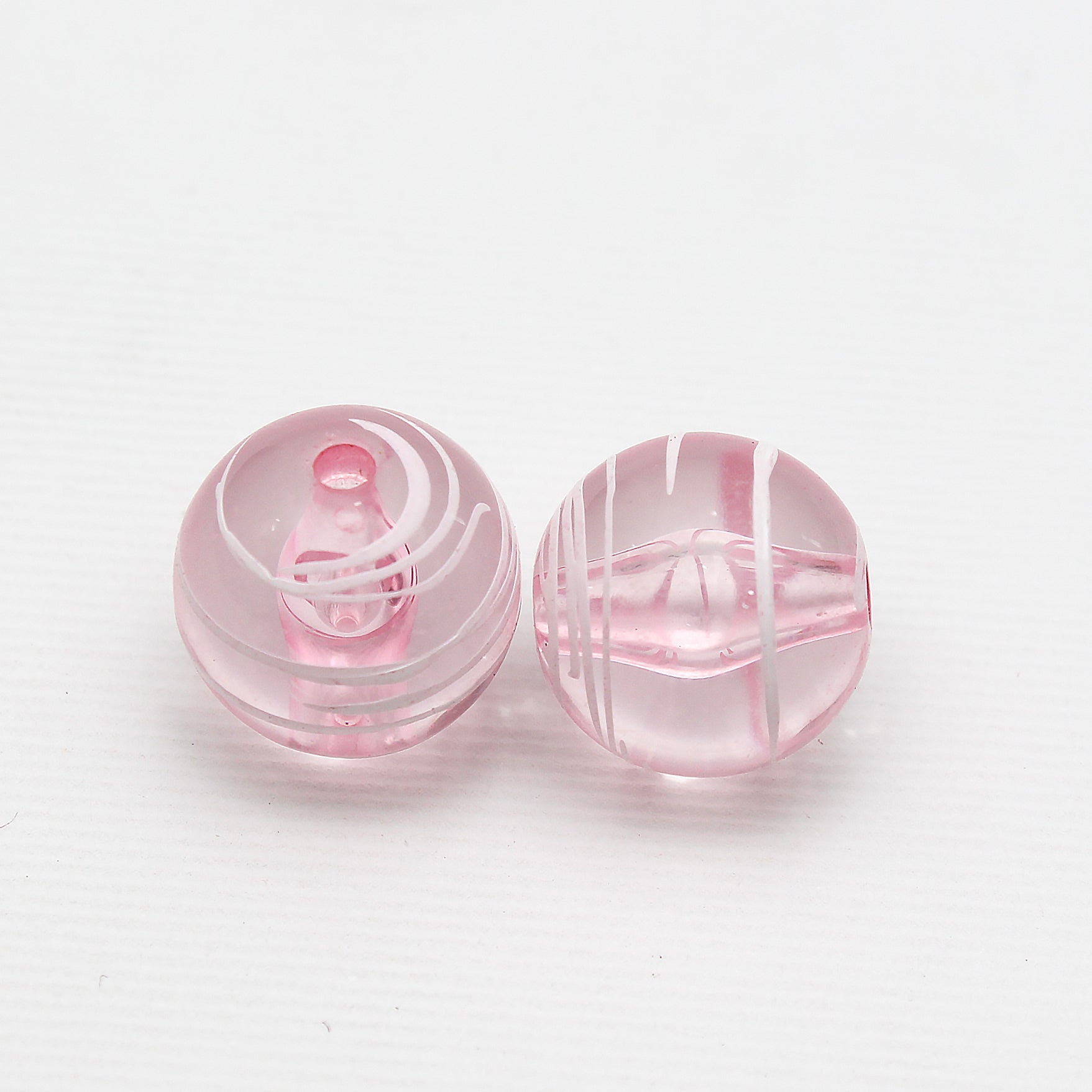 Beads Glassy Pink White Streaked Round 13Mm X 13Mm 30G Pb Ib