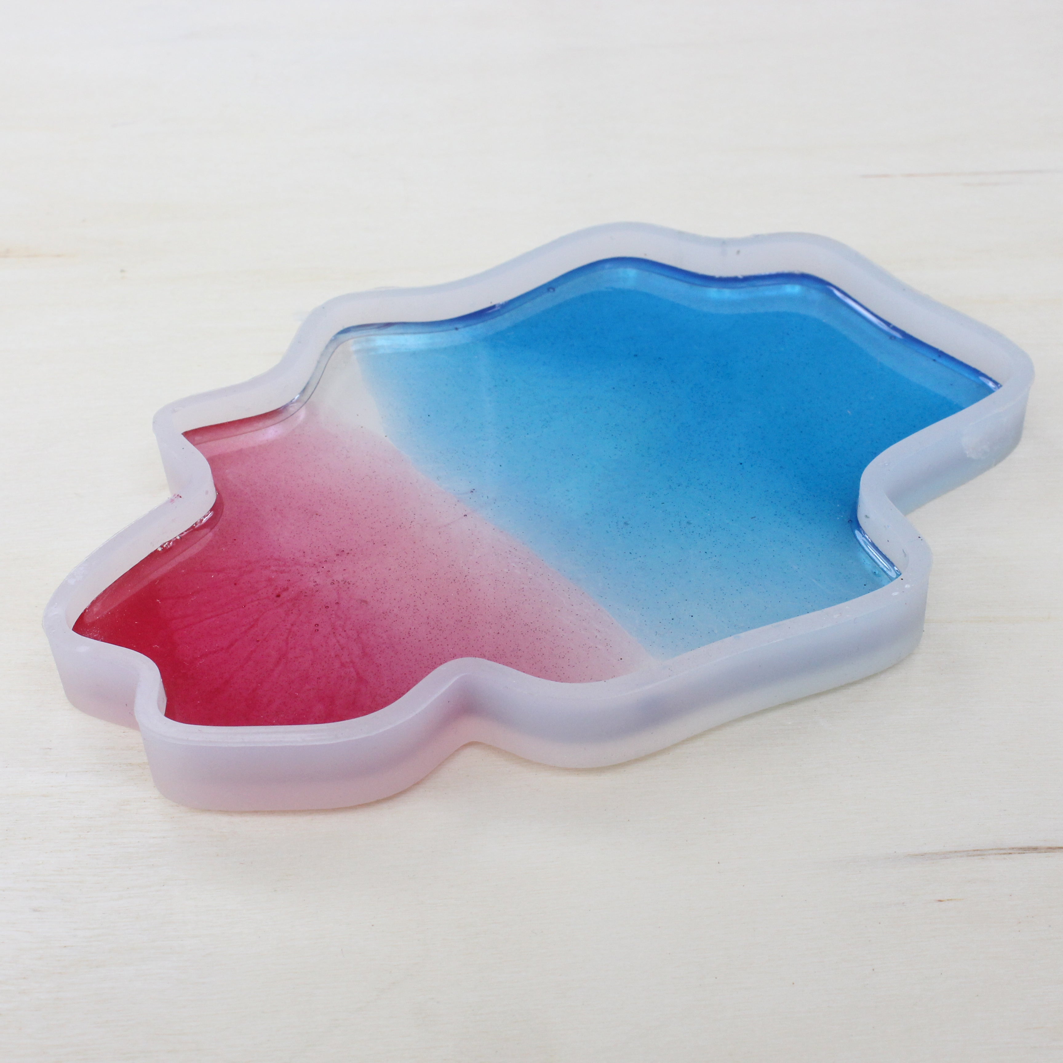 Resin Silicone Mould Whimsy Pool 14.5cm X 11.5cm X 0.8cm 1pc