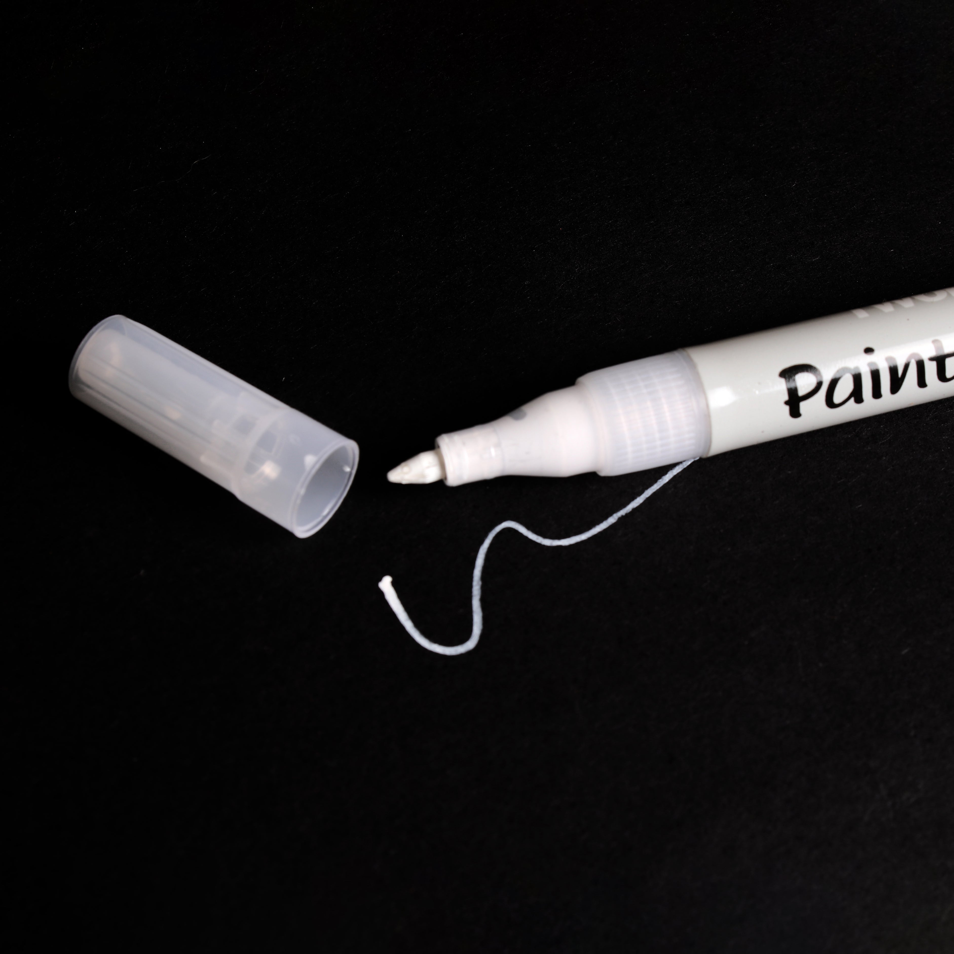 Metallic Paint Marker White 1.0Mm Tip 1Pc Ib