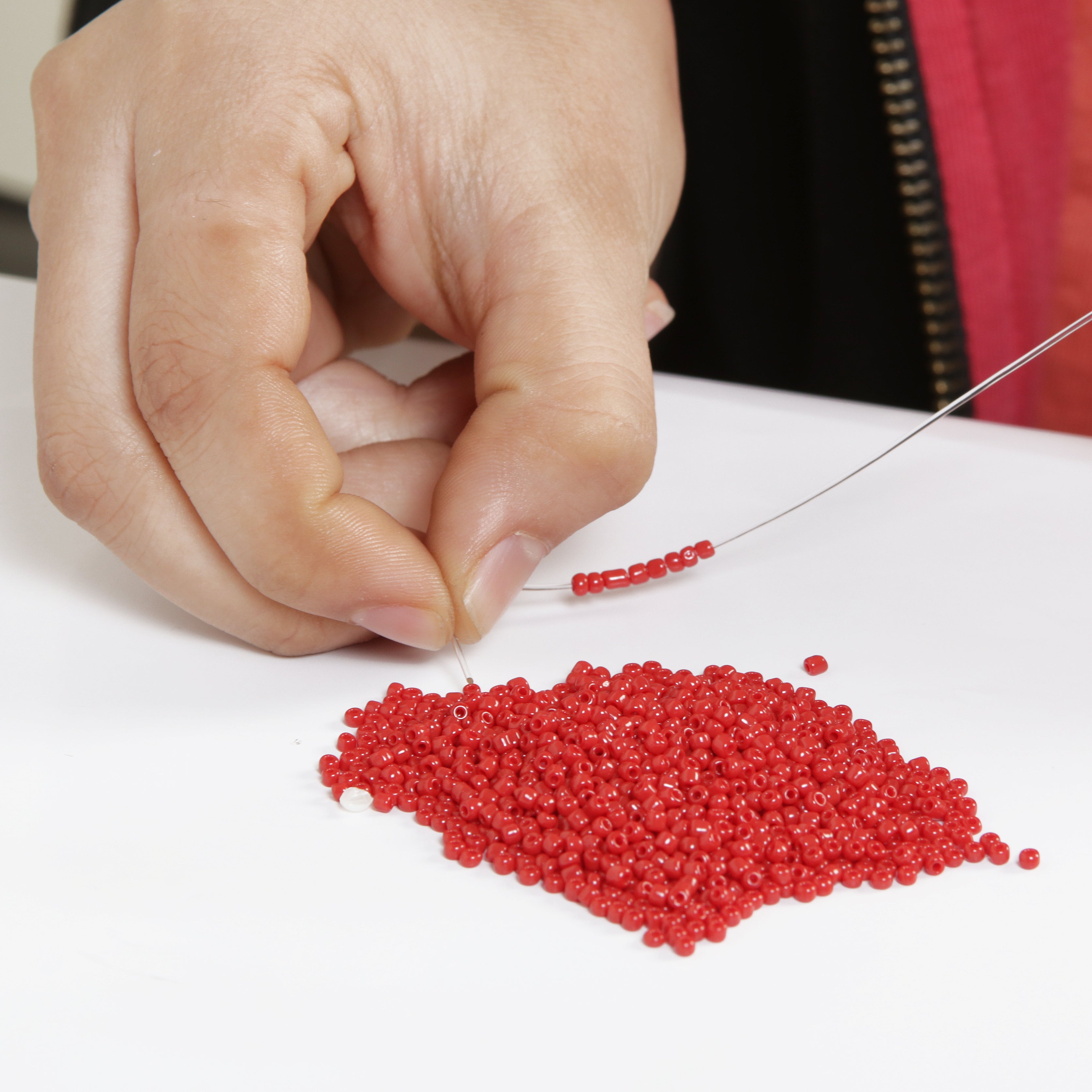 Seed Beads Opaque Garnet 2Mm 30Gm