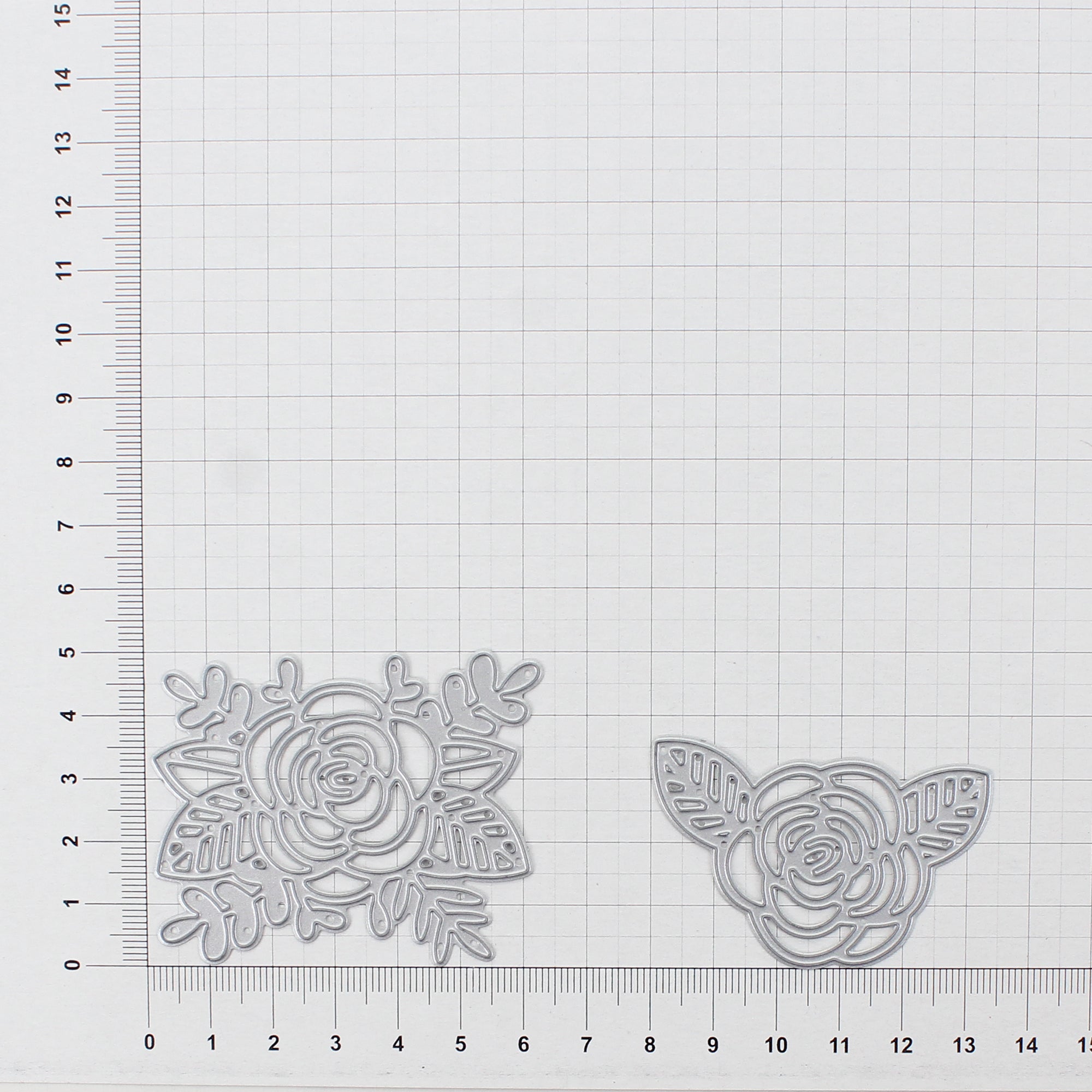 Thin Cut Dies Rose Duo 6.4 Cm X 5.3 Cm & 5.7 Cm X 3.8 Cm 2Pc