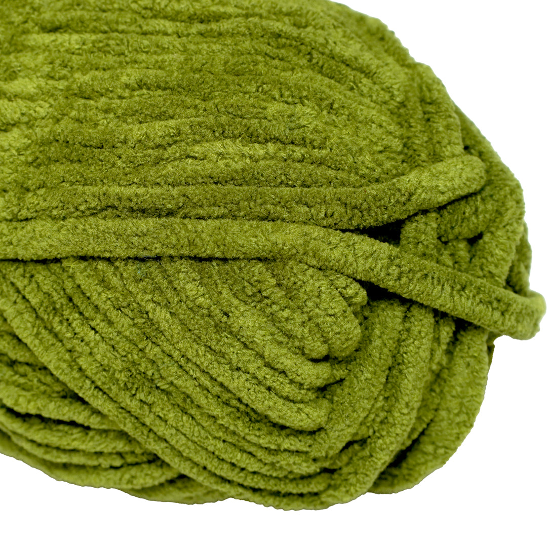 Snuggly Blanket Knitting/Crochet Yarn 100% Polyester Parrot Green 50m 100g