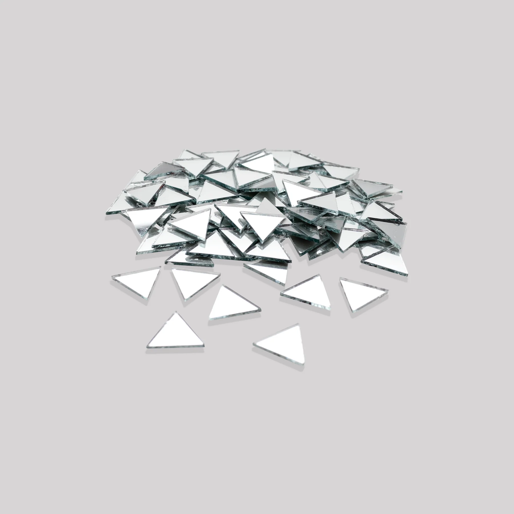 Cut Mirror Triangle 14/16/18mm Each 15gm x 3 size Layer pack