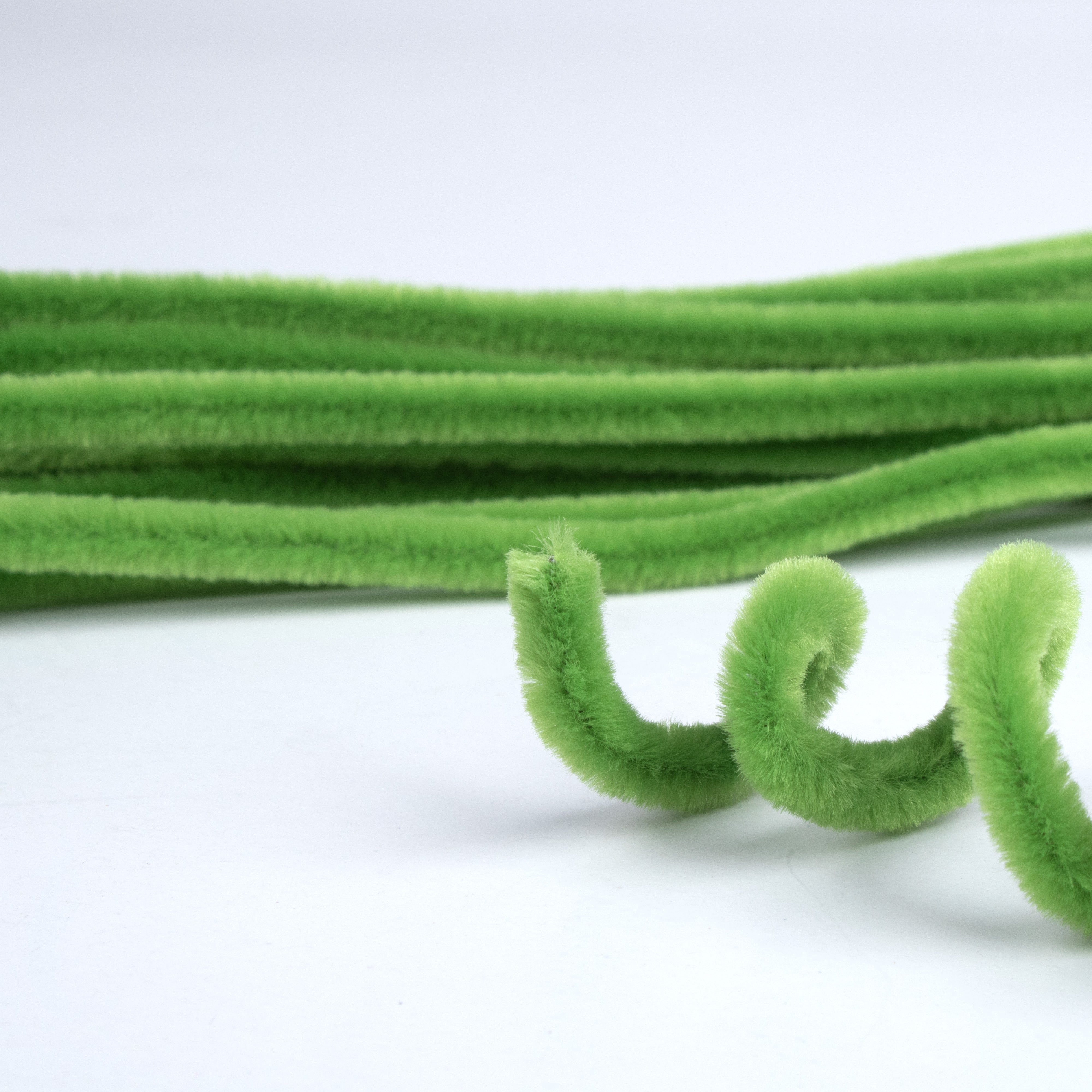 Chenille Stems Moss green 18pc