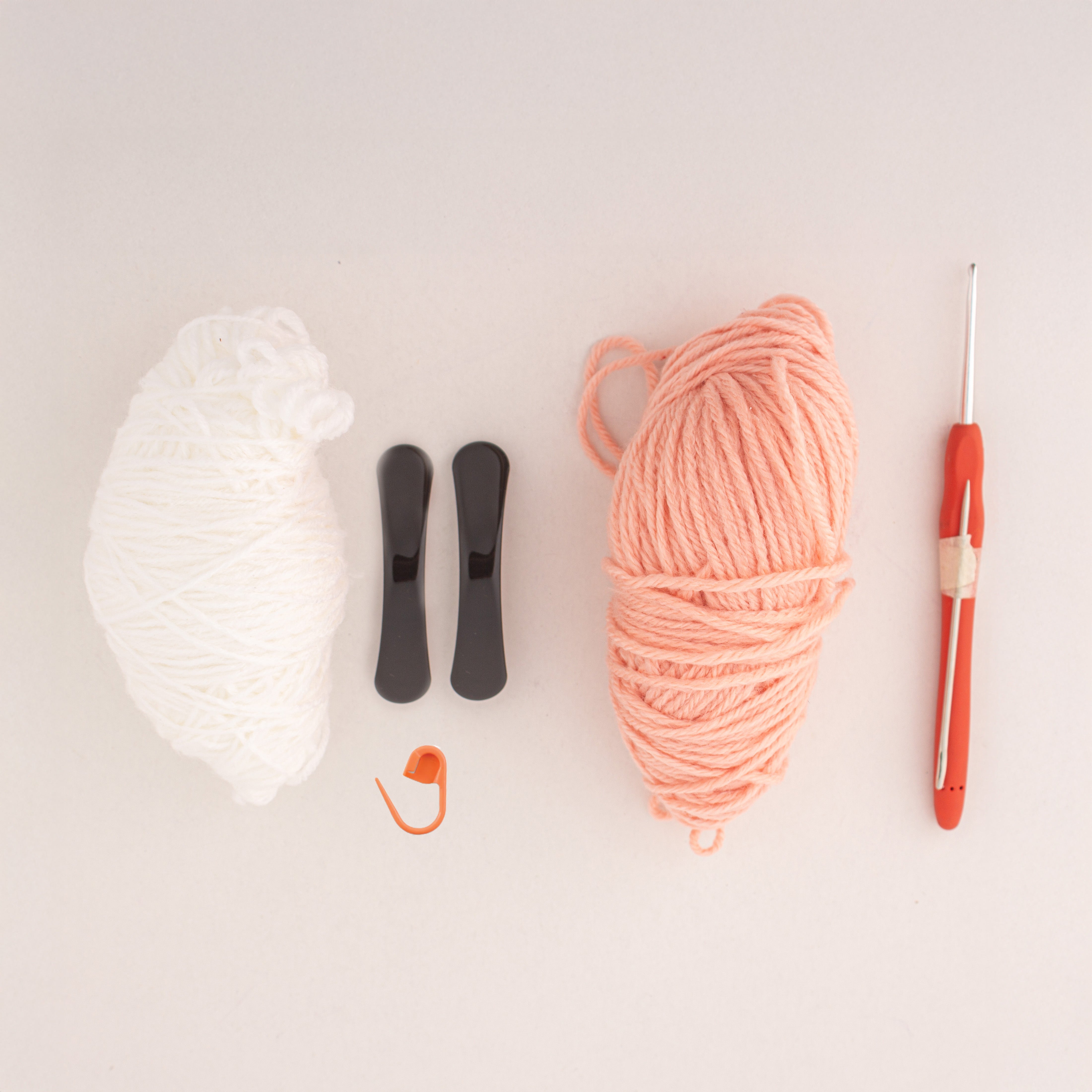 DIY Make Your Own Crochet Bow Hair Clips Box