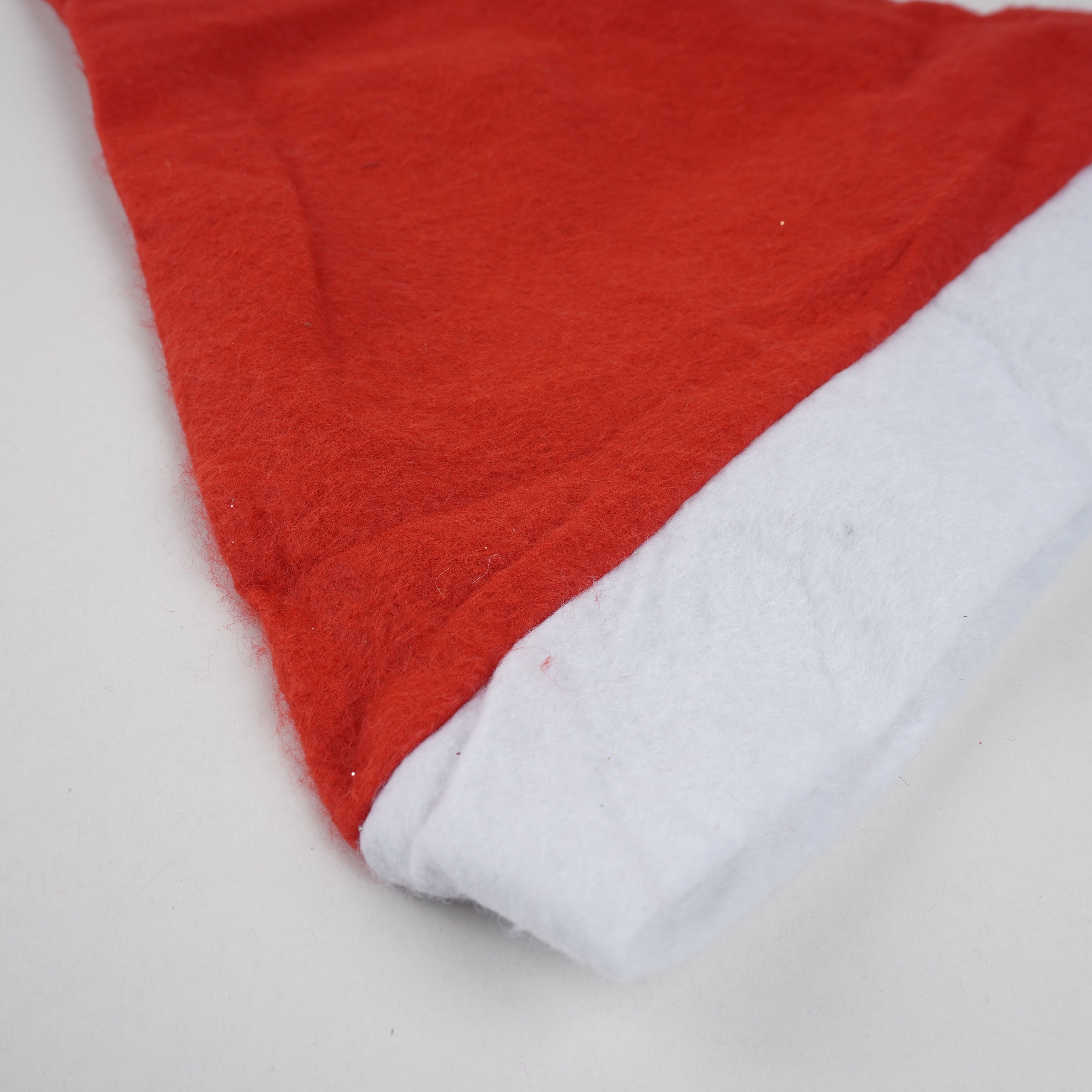 Itsy Bitsy X-Mas Plain Cap, 10x12in - Red