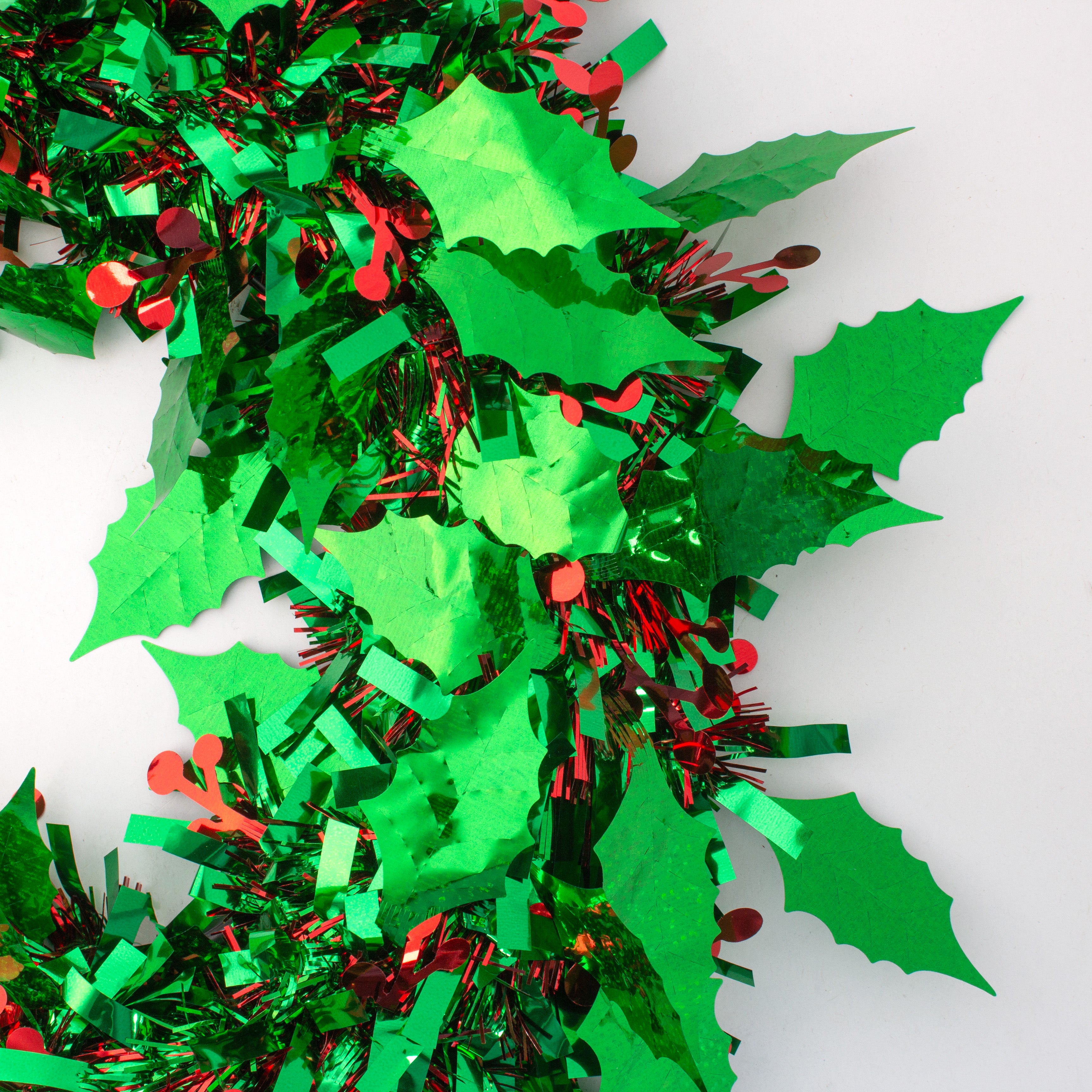 Christmas Wreath Holly Leaves Red & Green 30cm Dia 1pc