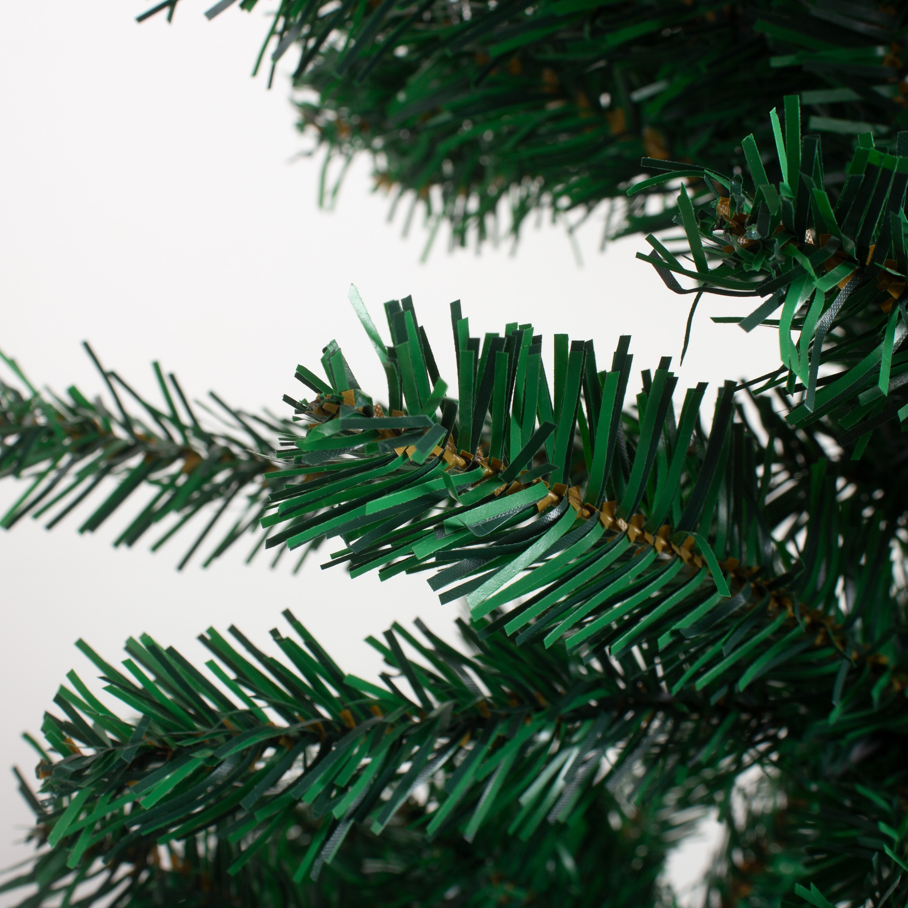 5 Feet - Christmas Festive Tree with Metal Stand 280 Branches (150cm) 1pc + (Ornaments Combo)