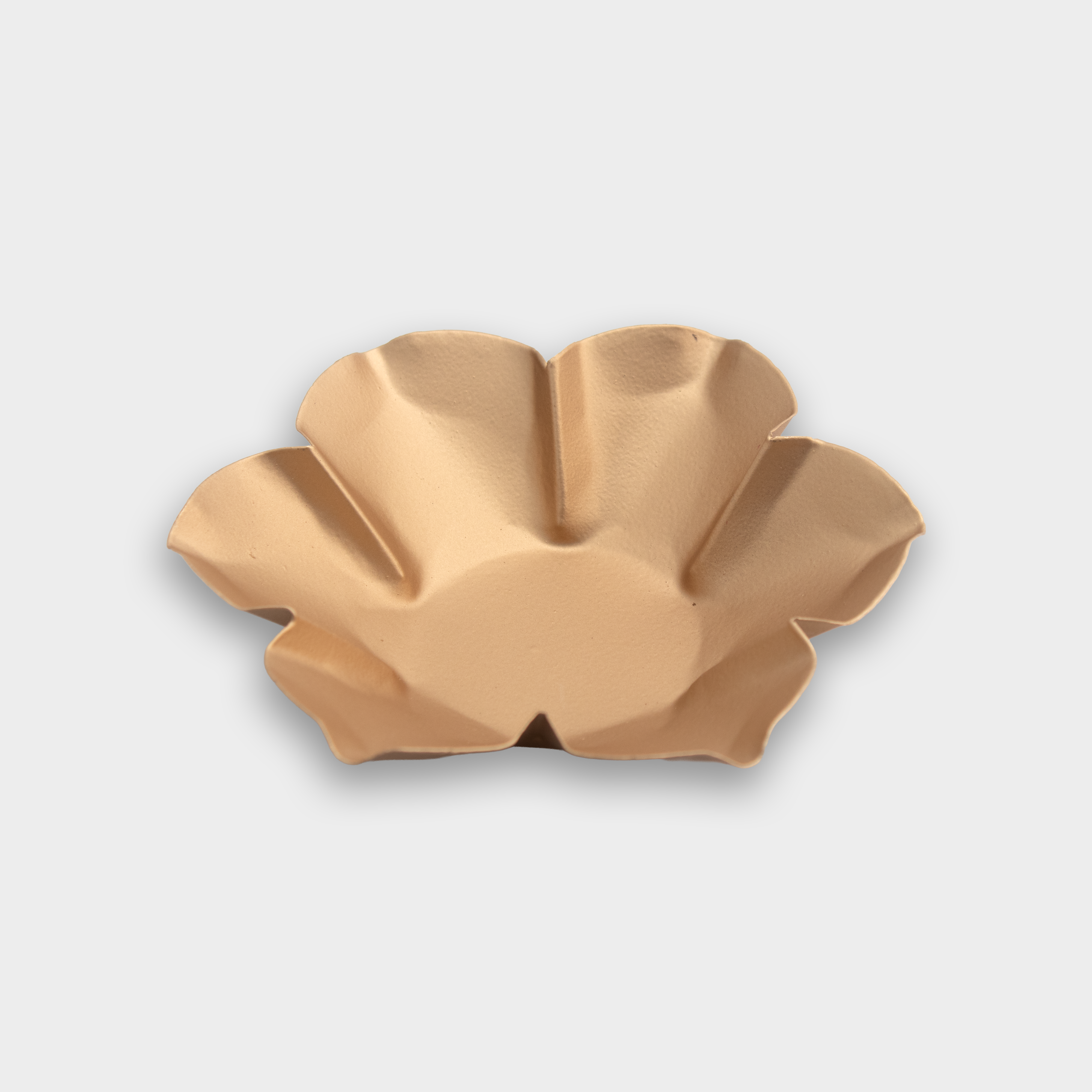 Metal Uruli 6 Petal Lotus Golden 9 X 9 X 2cm 1pc