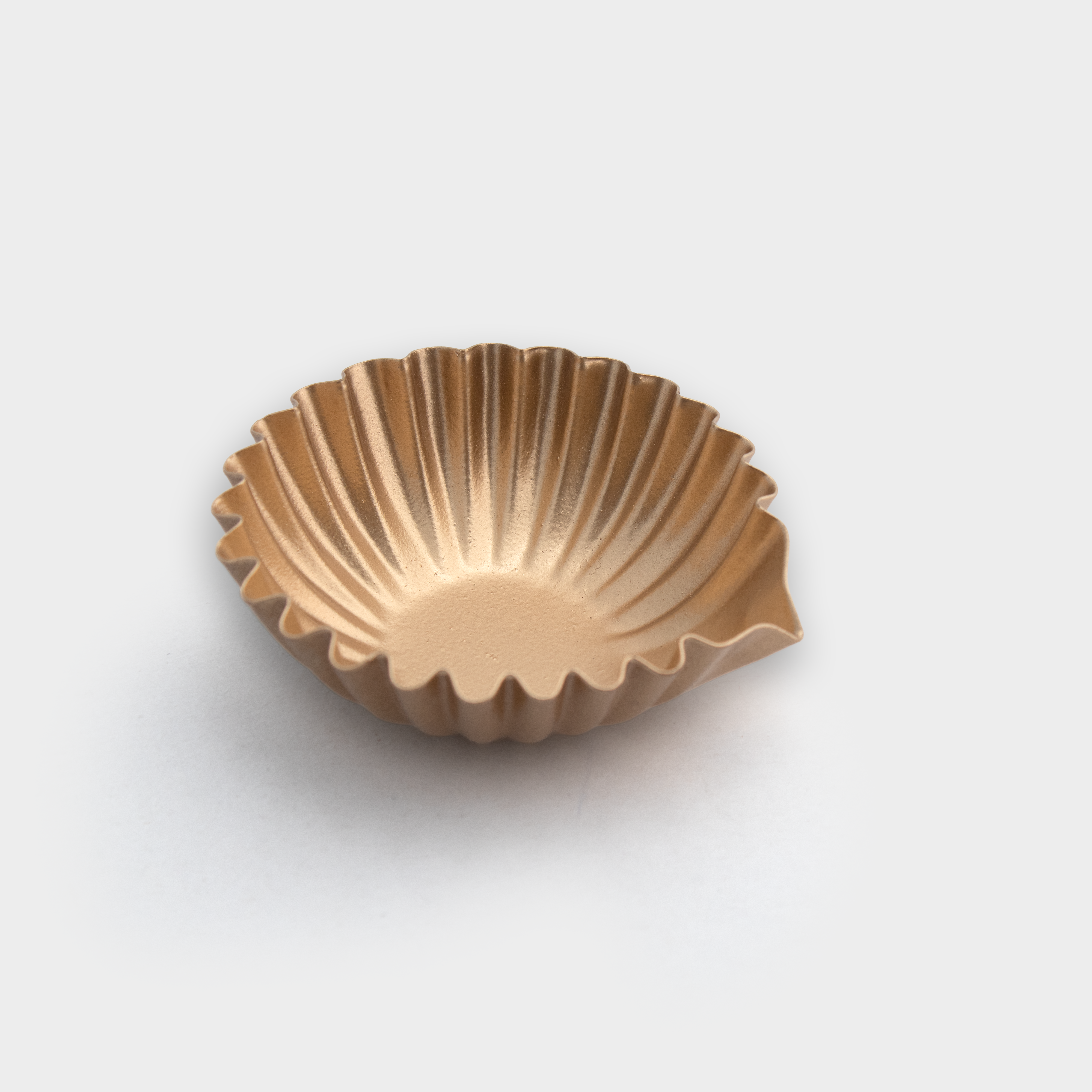 Metal Uruli Scalloped Bowl Gold 6.5 X 5.5 X 2cm 1pc
