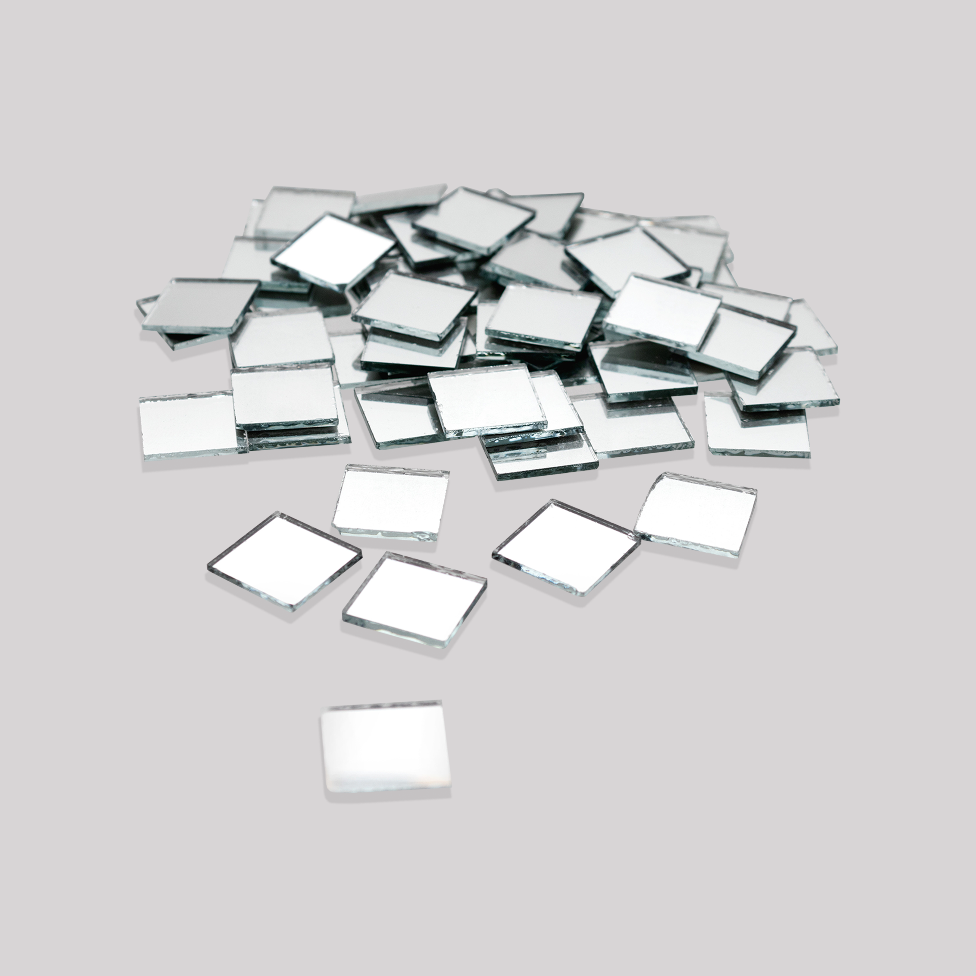 Cut Mirror Square 14Mm 50Gms Approx 82pc