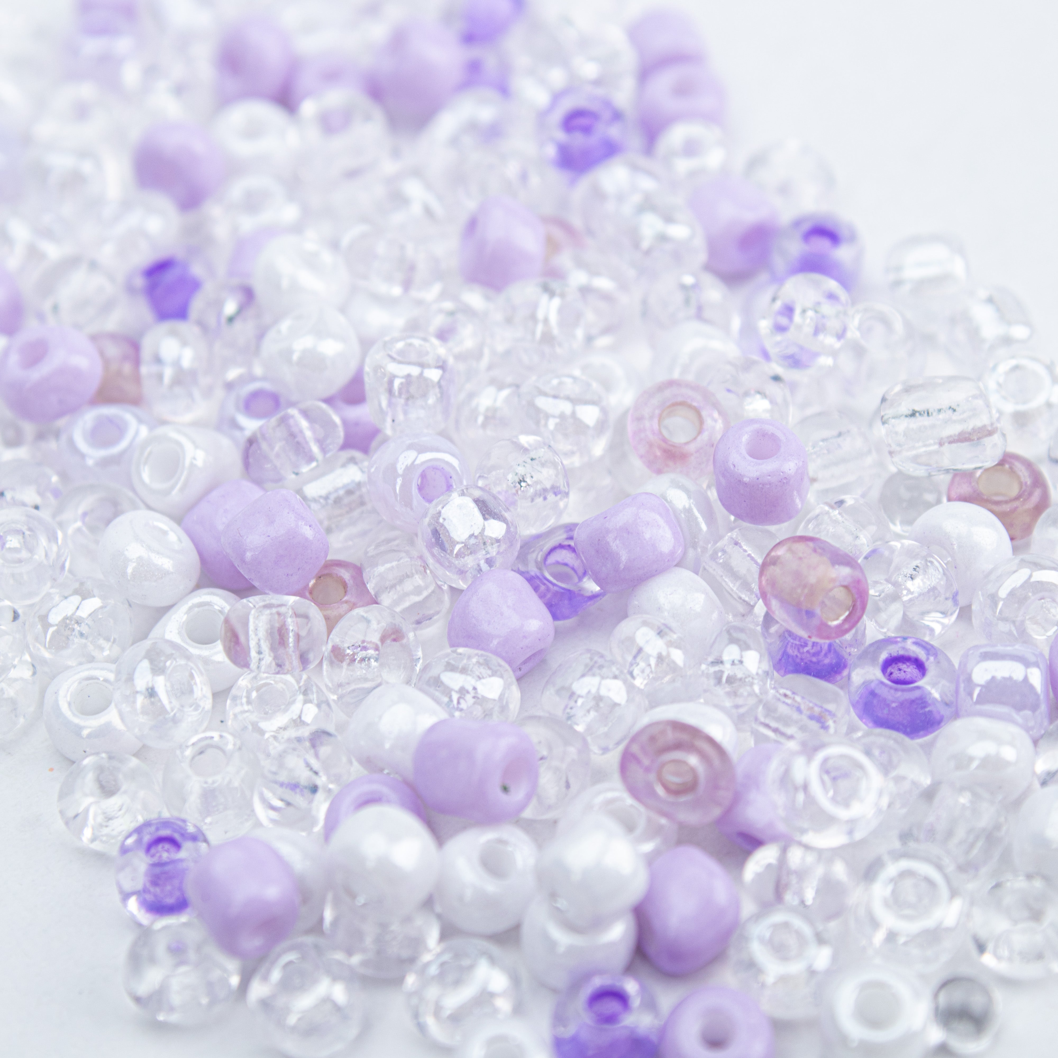 Seed Beads Assorted Lilac mist 3mm 20gm PBHC IB
