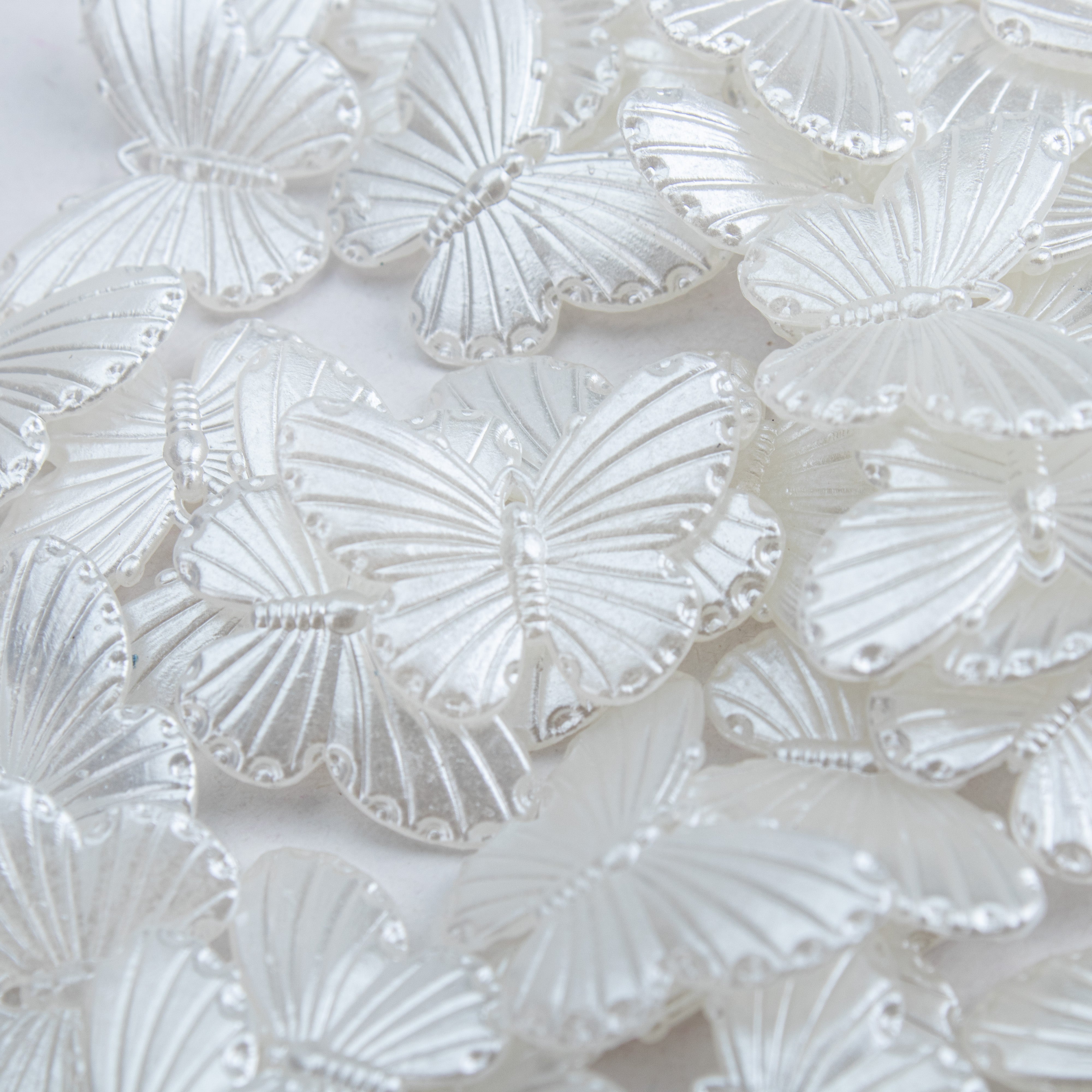 Pearl Beads with Hole Butterfly 18mm 10gm PBHC IB