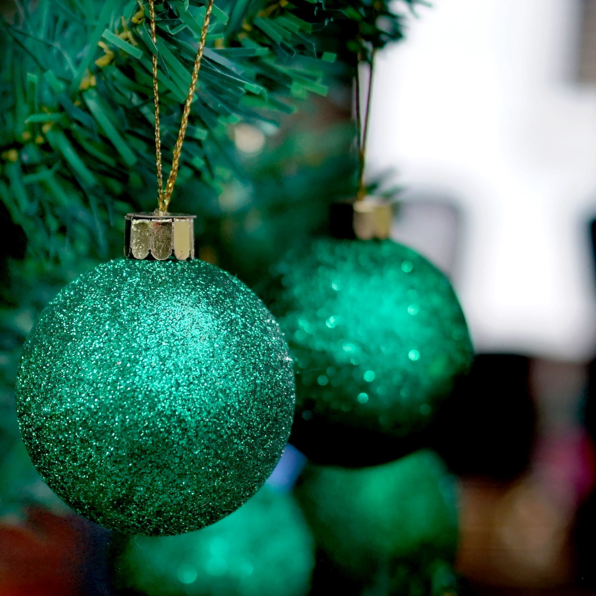 Handmade Christmas Ornaments - Glitter Baubles, 70mm, Green, 4pc