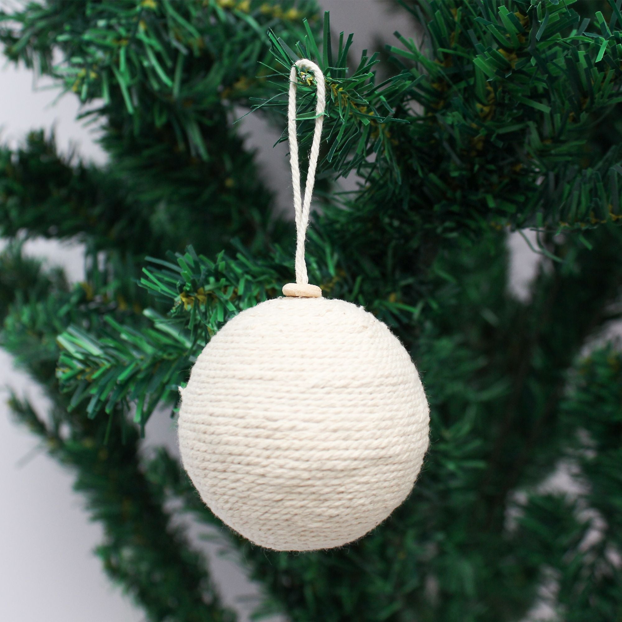 Handmade Christmas Ornaments Cotton - Thread Baubles, 70mm, 2pc